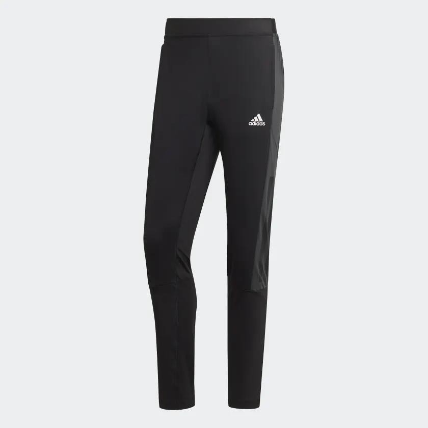 TRAINING COLOURBLOCK JOGGERS